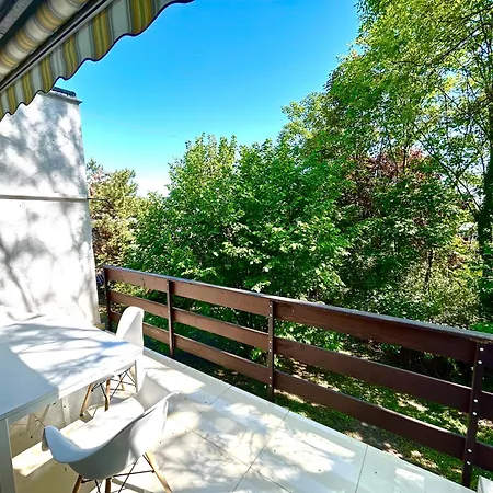 Mrm Apartamento Tihany
